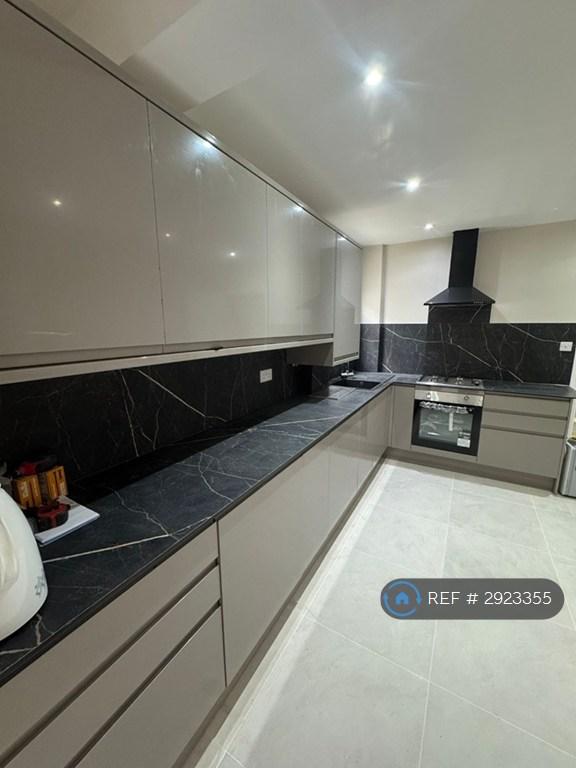 House Disraeli Road in Greater London