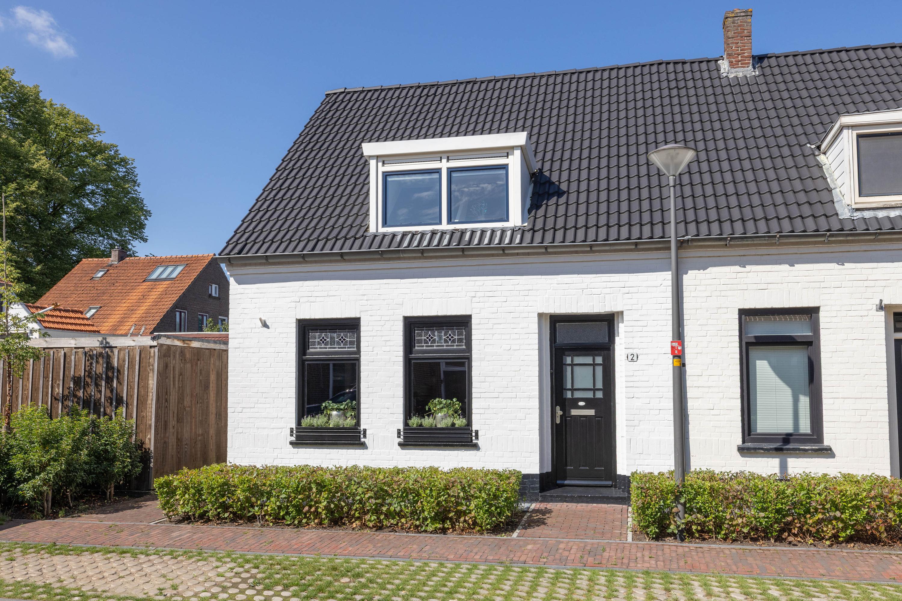 Huis Spinnerstraat 2 in Borne
