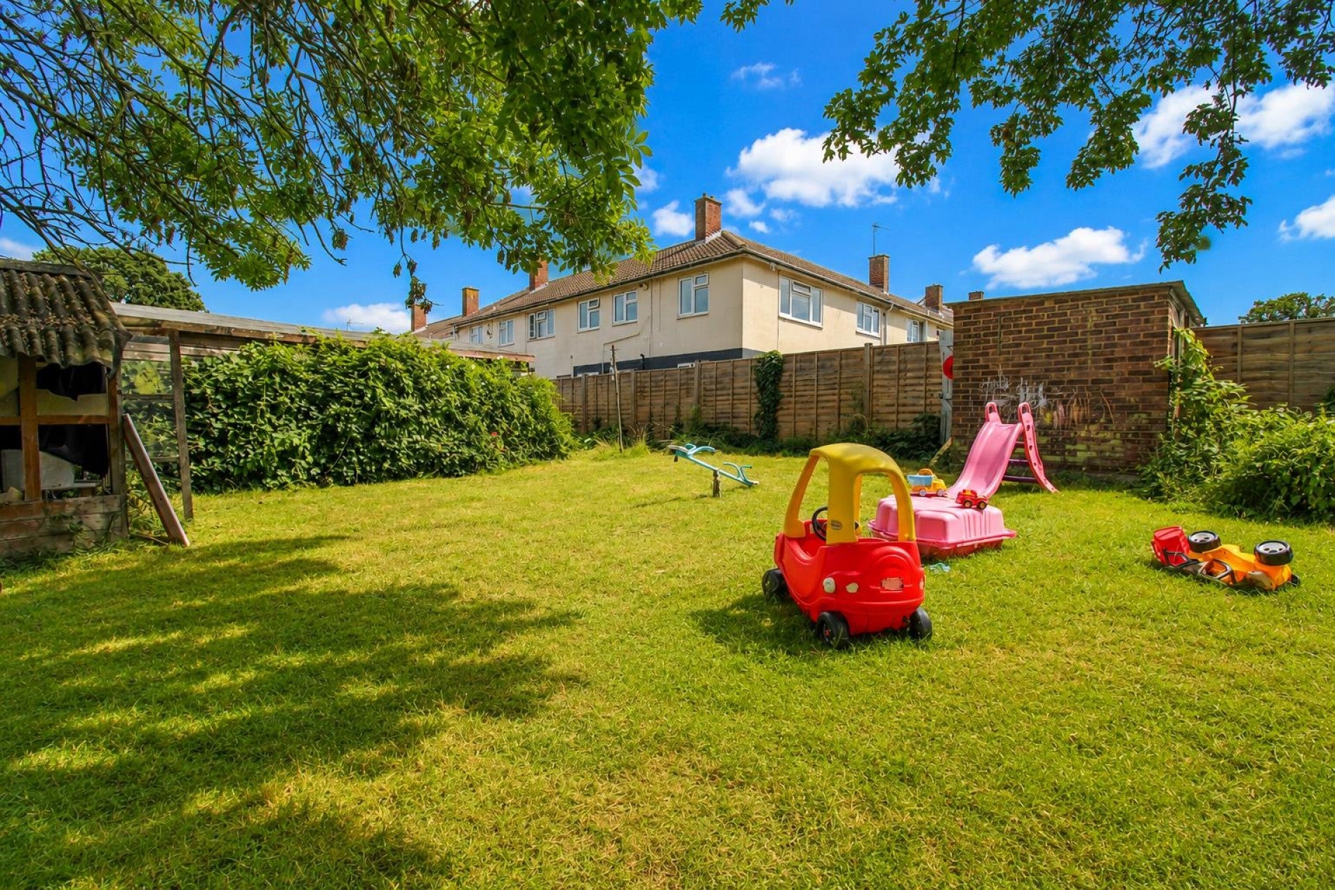 Flat Tilbury Mead in Harlow