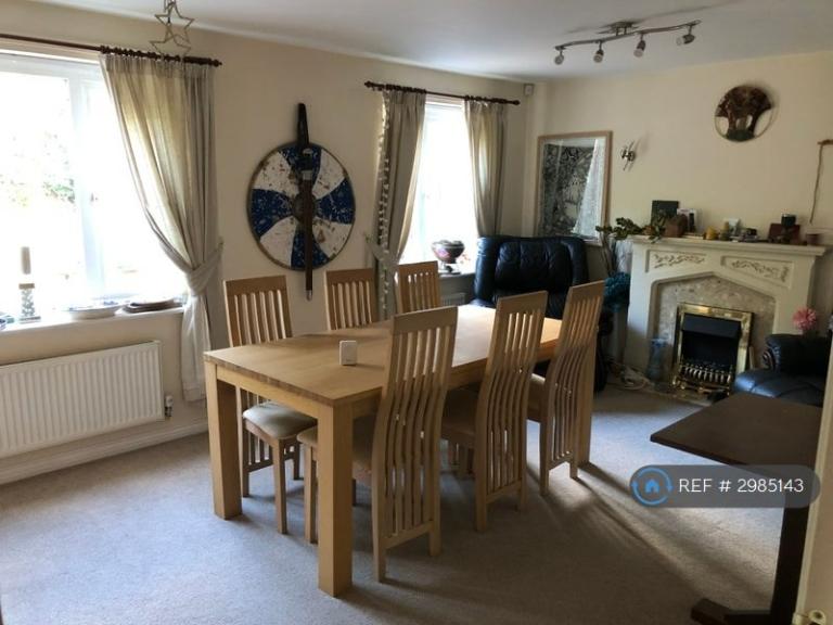 Room Westfield Grove in Derby