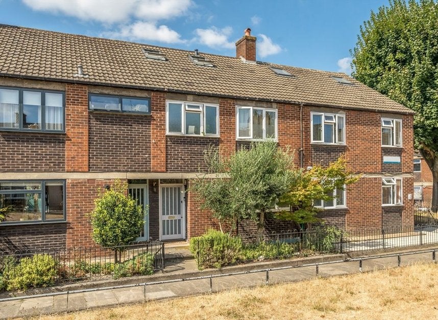 House Scylla Road in Greater London