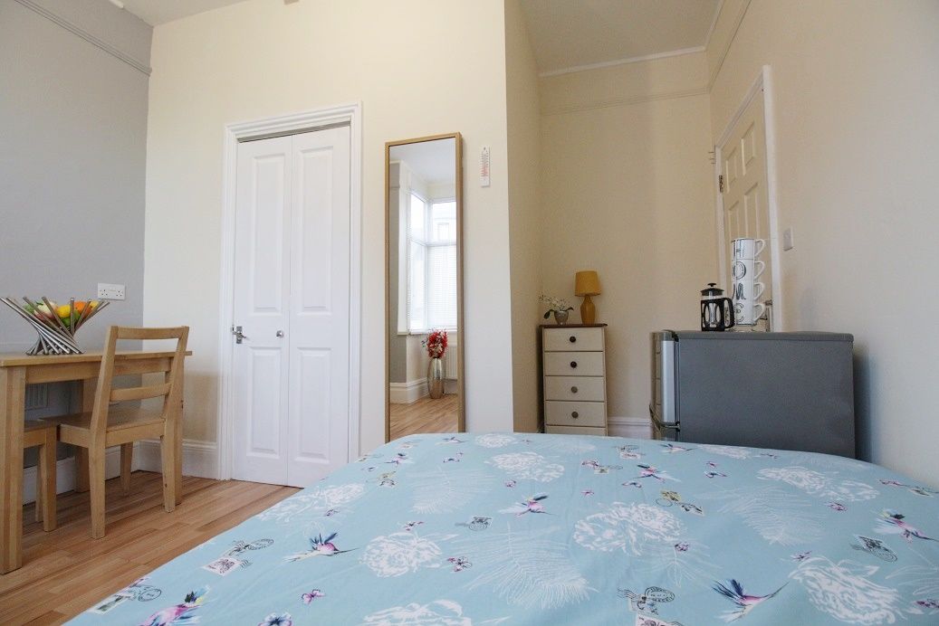 Room Newark Road in Lincoln