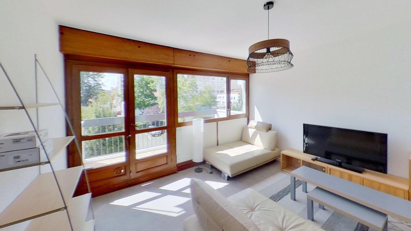 Appartement Avenue Auguste Blanqui à Villeurbanne