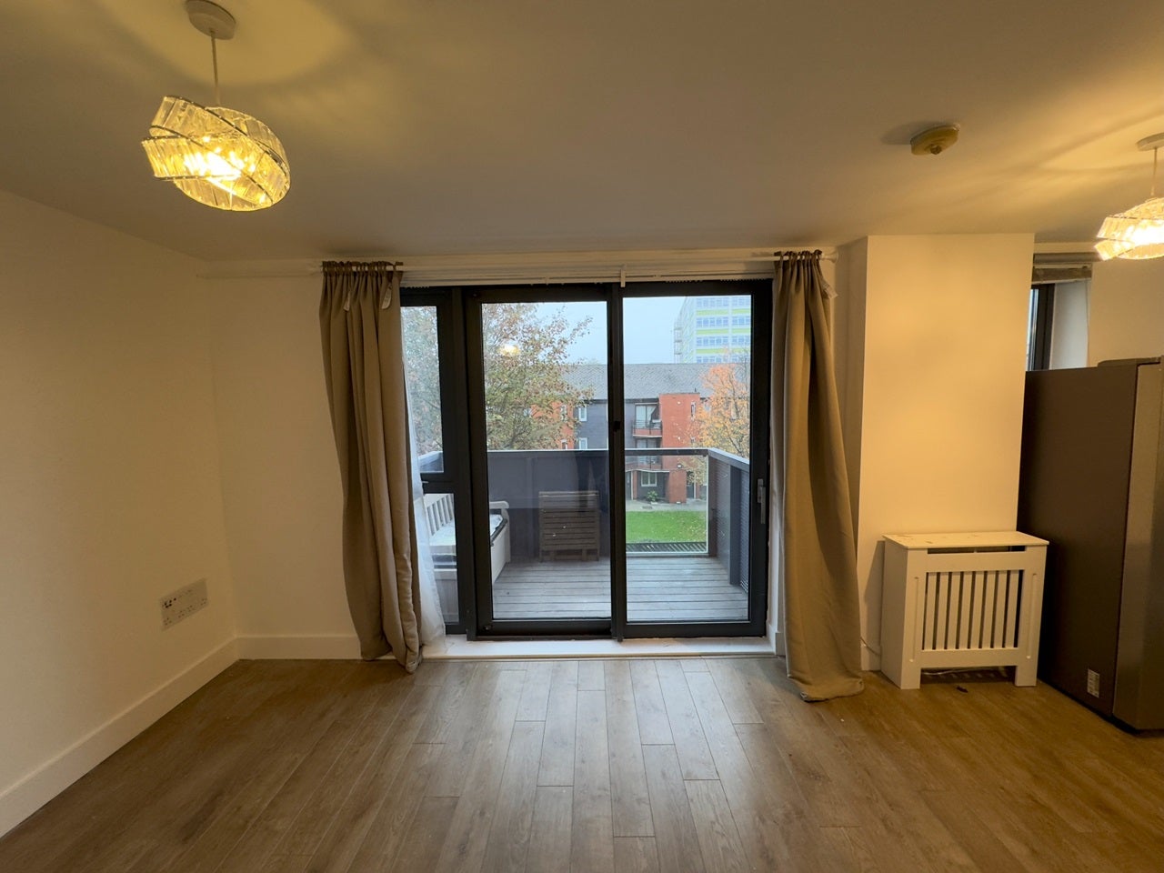 Flat Duckett Street in Greater London