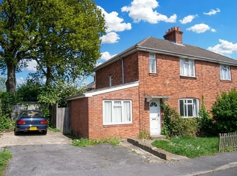 House Woodcote Road in Southampton