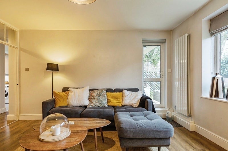Room Queen Margaret's Grove in Greater London