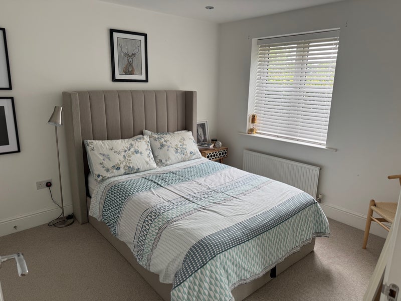 Flat Howarth Road in Wimborne Minster