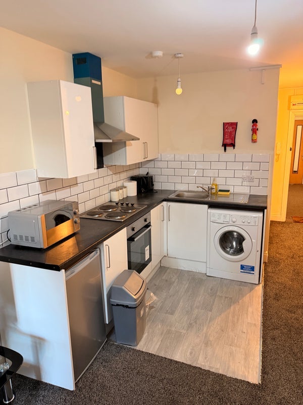 Flat Bromley Road in Greater London