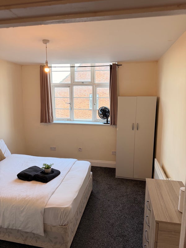 Flat Bromley Road in Greater London