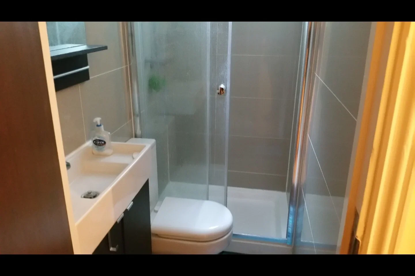 Room Riffel Road in Greater London