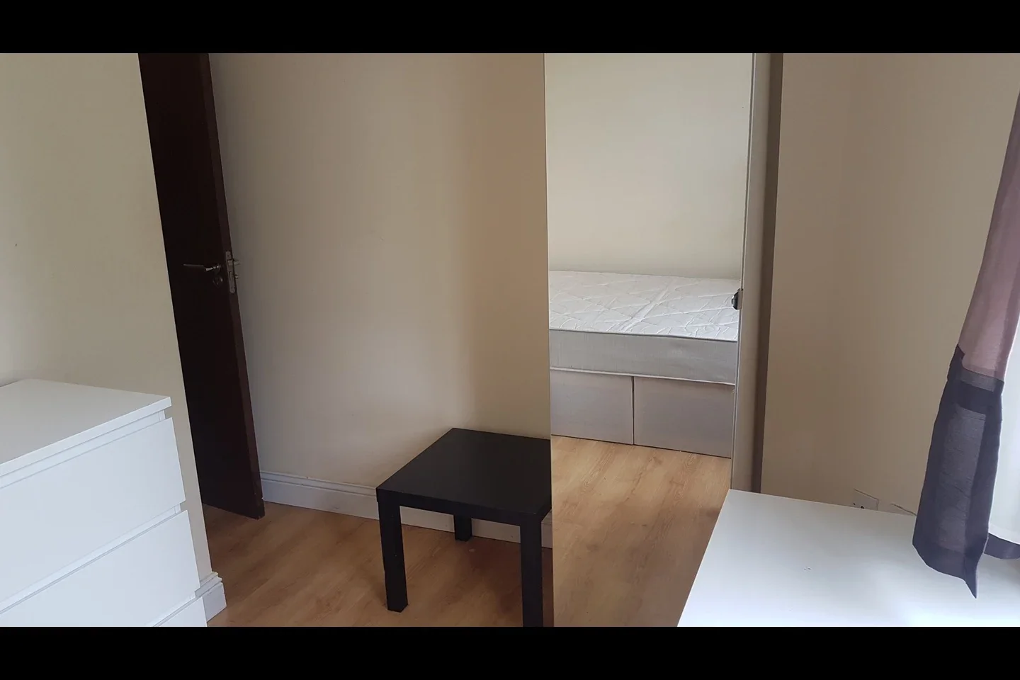 Room Riffel Road in Greater London