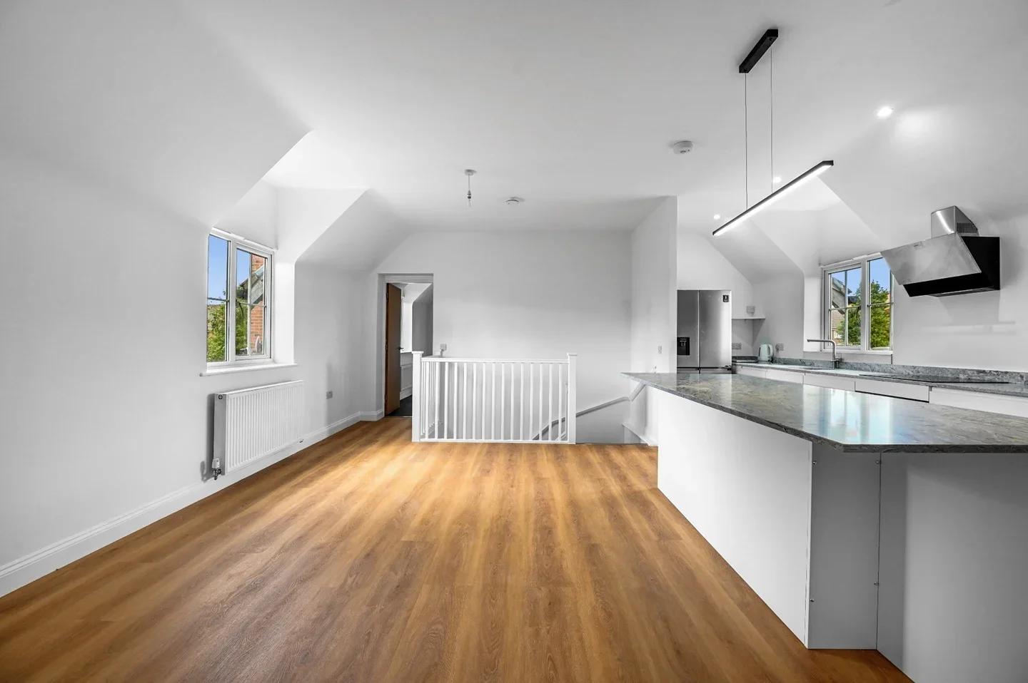 Room Tiger Moth Way in Welwyn Hatfield