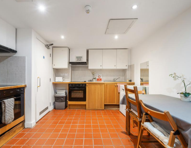 Flat North Gower Street in Greater London