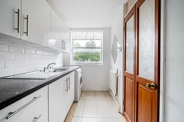 Flat Berystede in Greater London