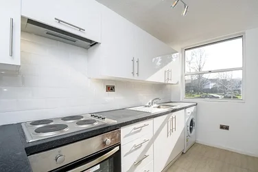 Flat Berystede in Greater London