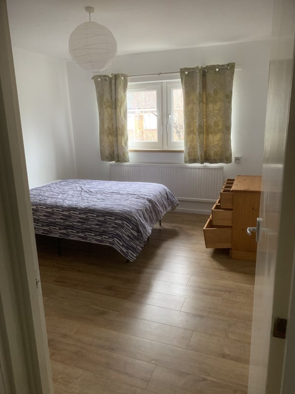 Room Adeney Close in Greater London