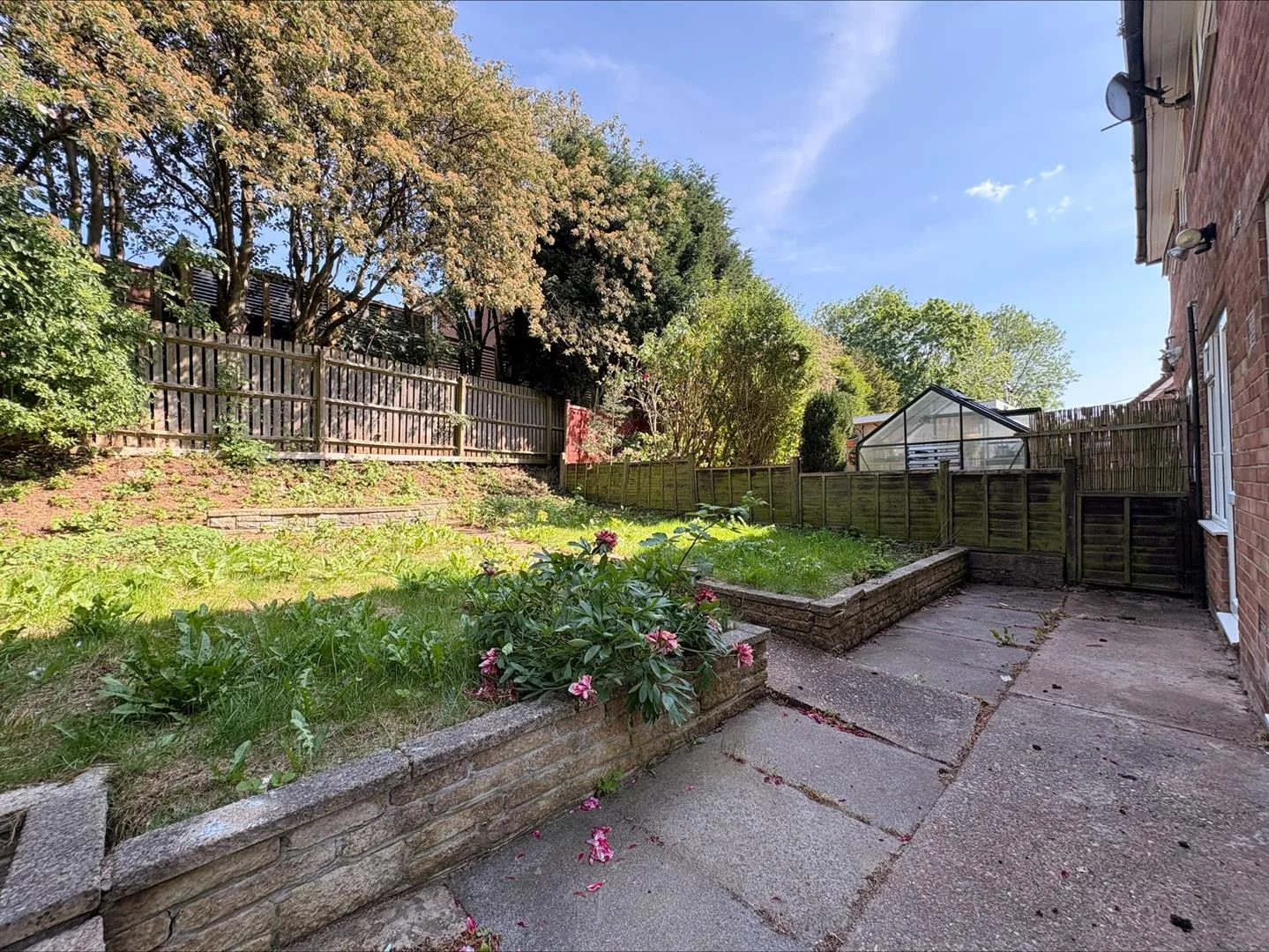 Flat Laver Close in Nottingham
