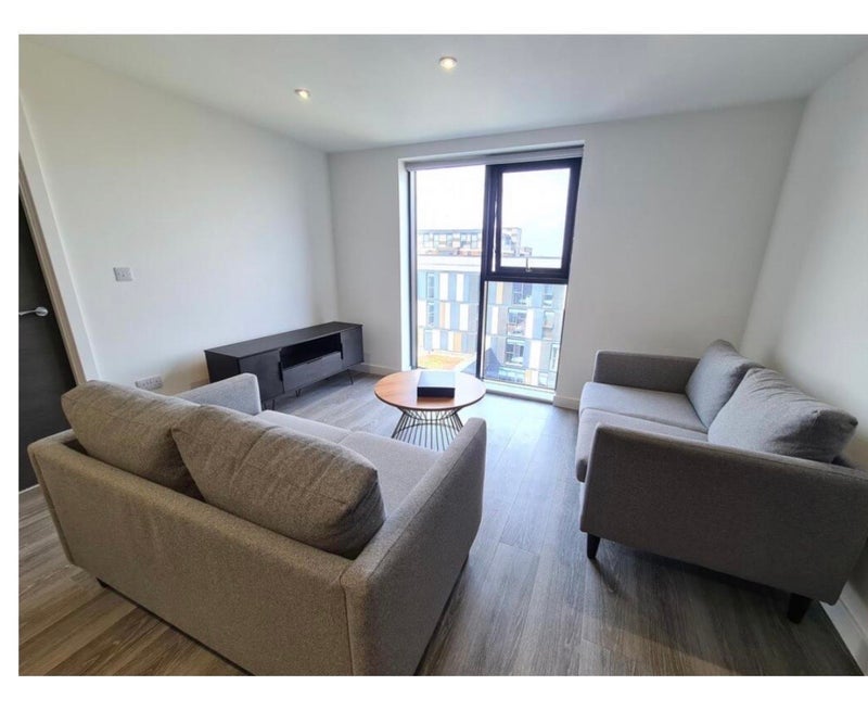 Room Woden Street in Salford