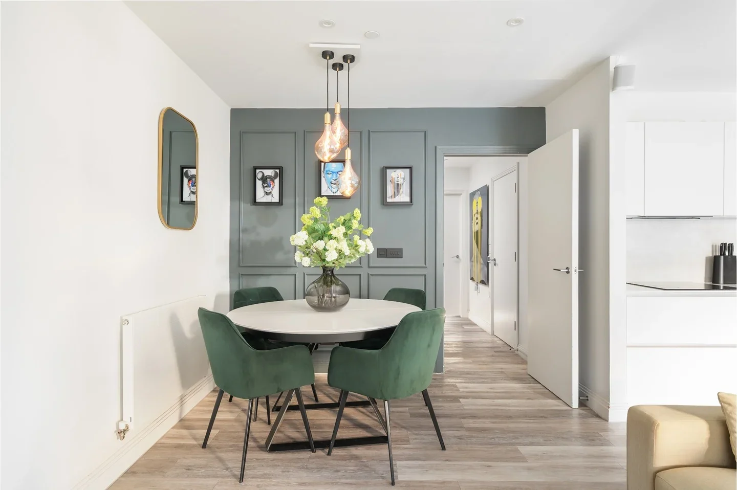 Flat Scena Way in Greater London