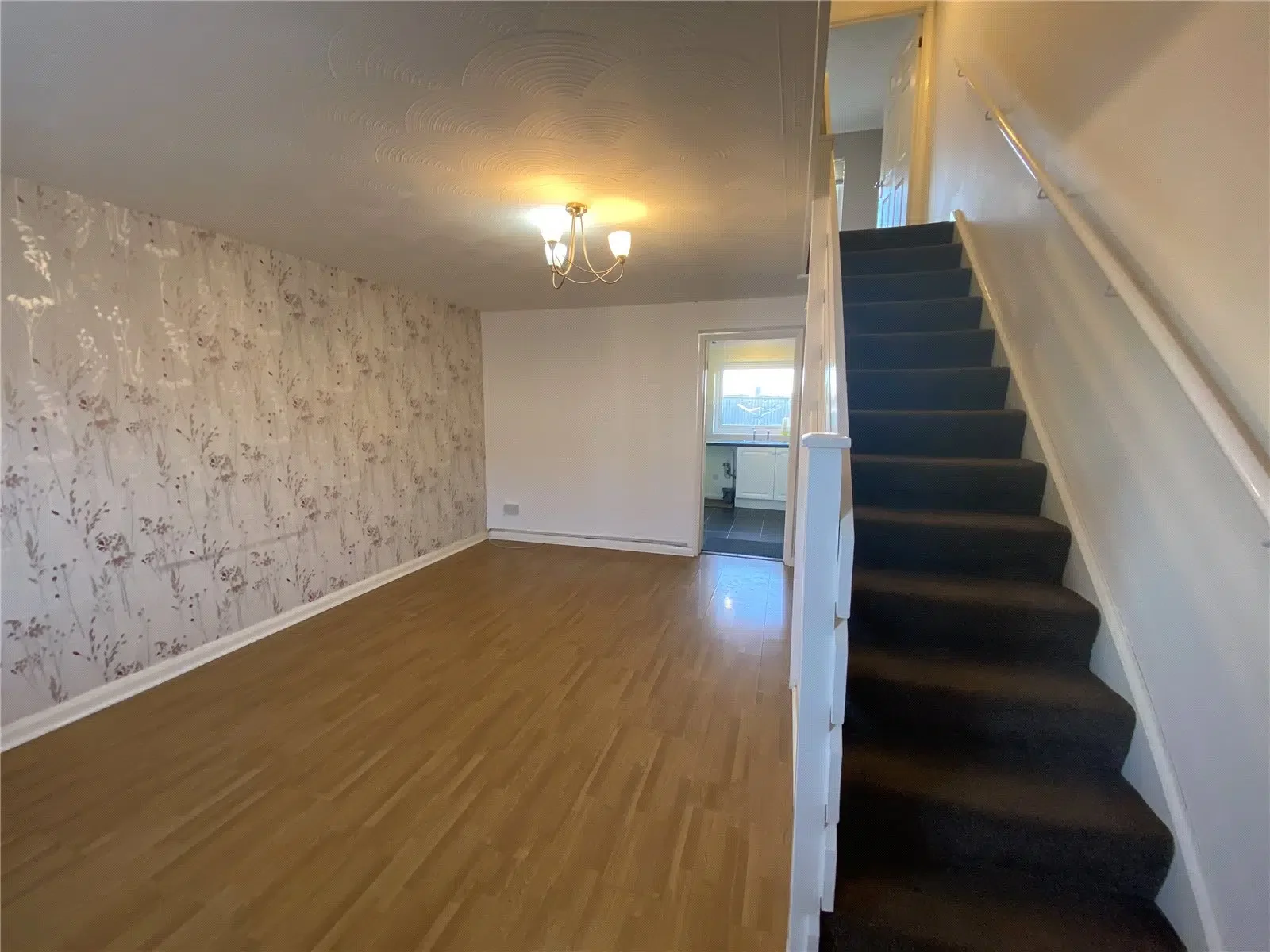 House Howells Close in Pembroke