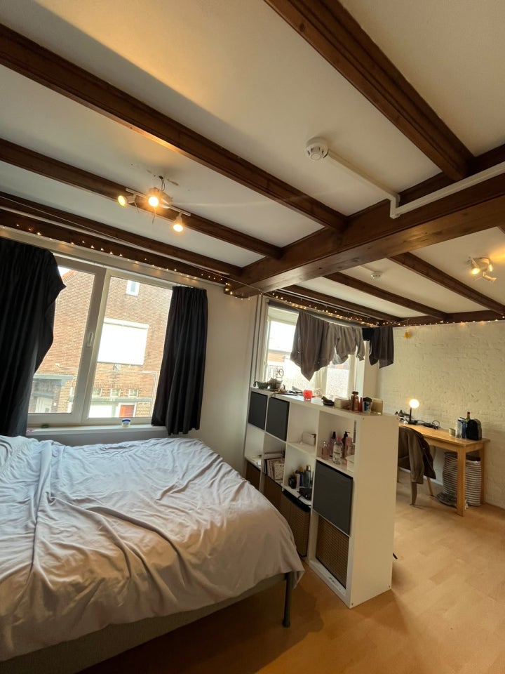 Room Minister van Sonstraat in Tilburg