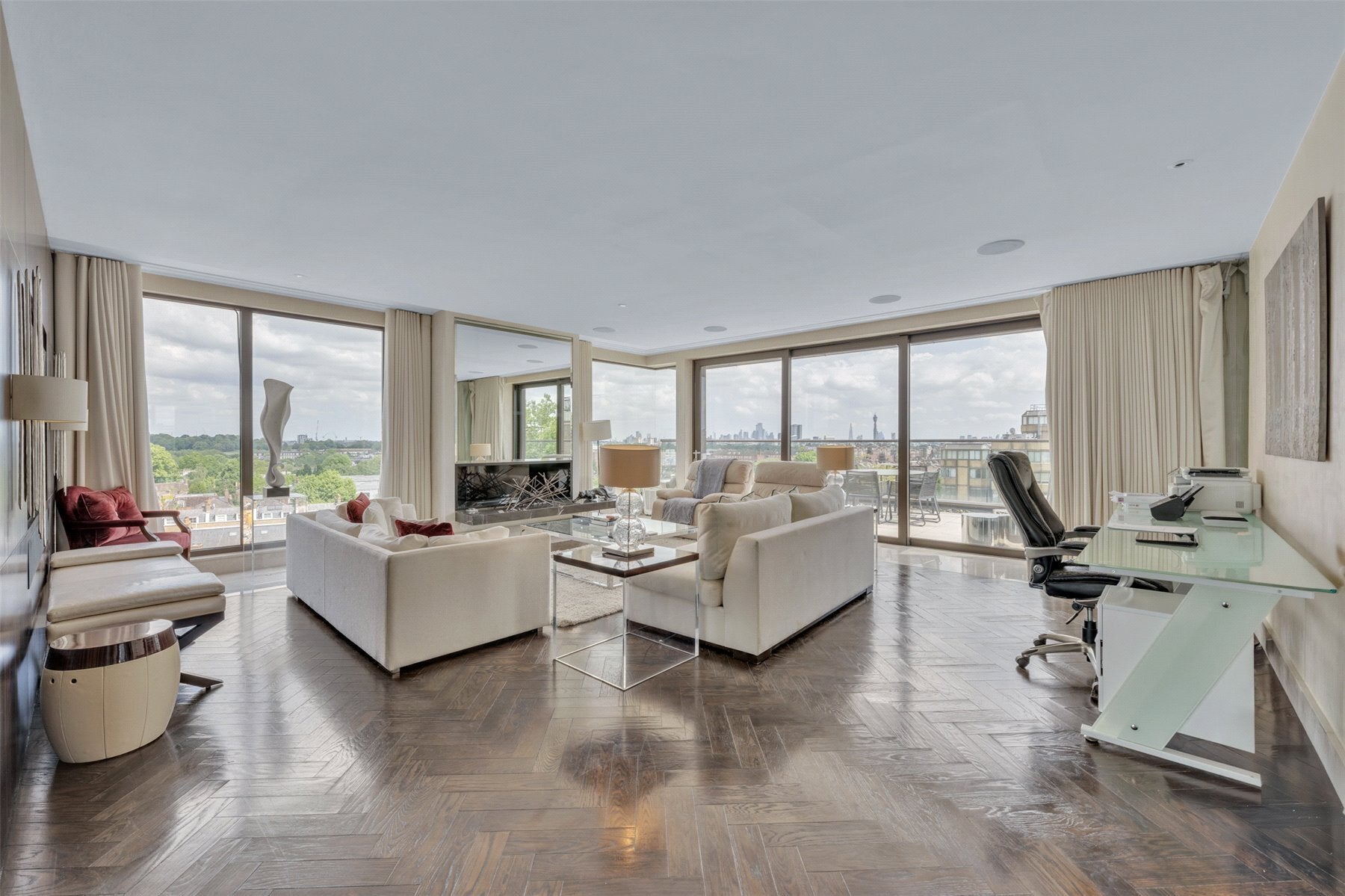 Flat Finchley Road in City of Westminster