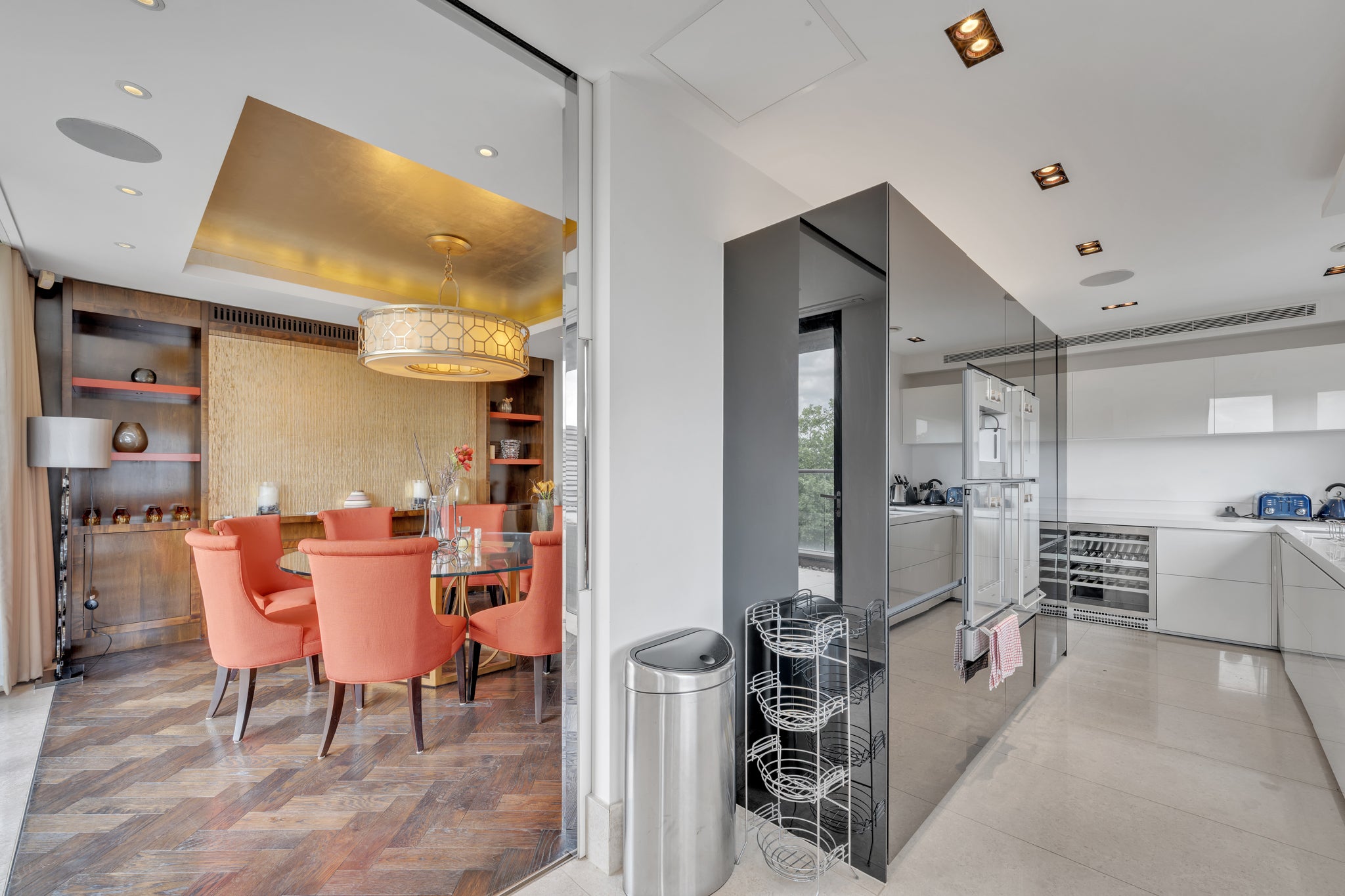 Flat Finchley Road in City of Westminster