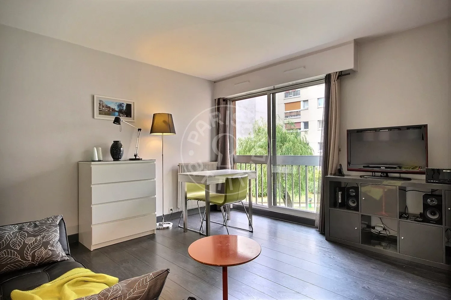 Appartement Rue Alibert à Paris