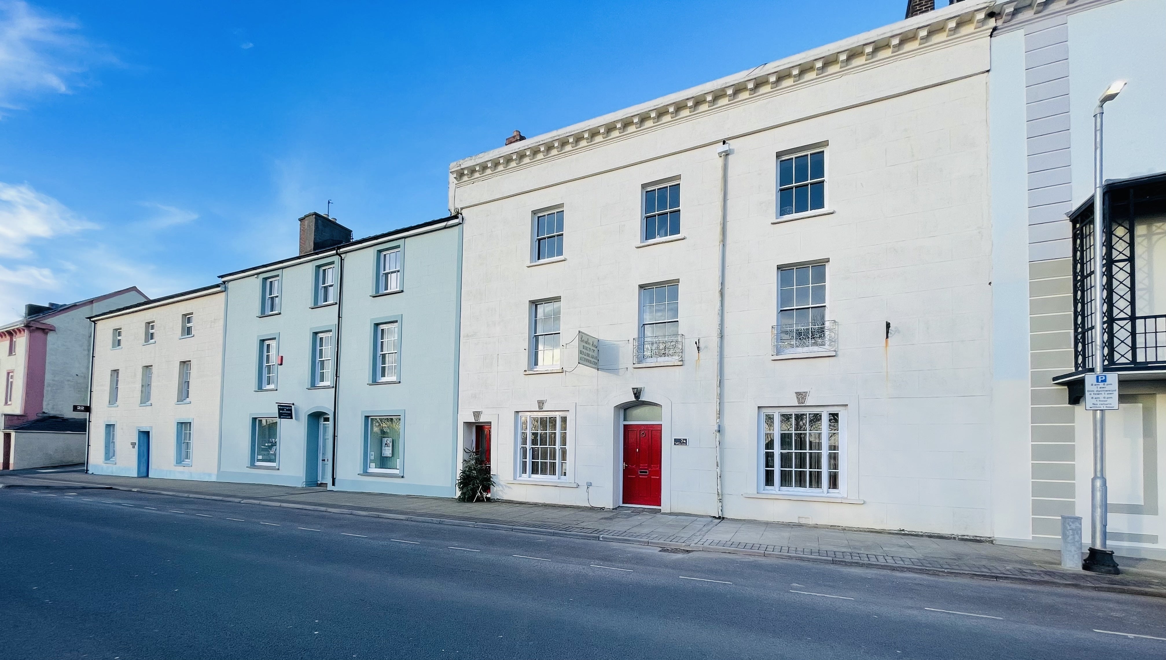 House Hamilton Terrace in Milford Haven