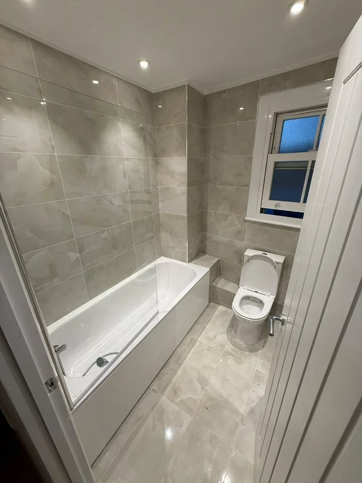Flat Conewood Street in Greater London