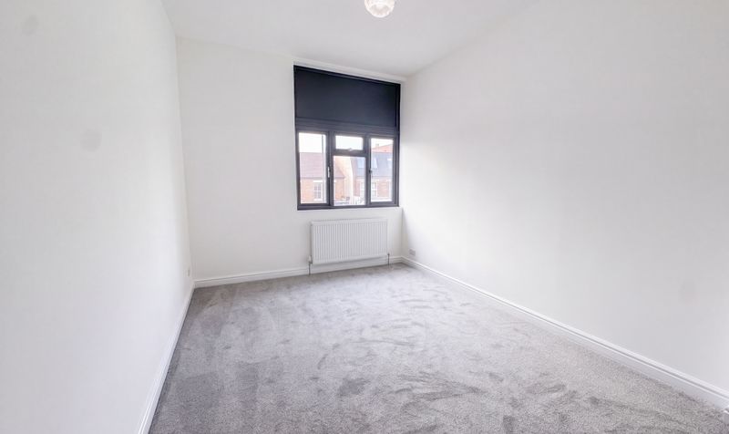 Flat Welling High Street in Greater London