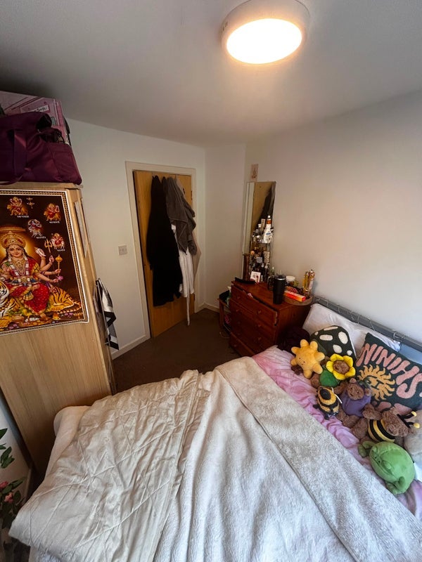 Flat Newbold Walk in Manchester