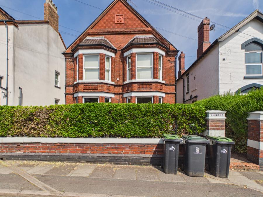 Flat Newton Street in Stoke-on-Trent