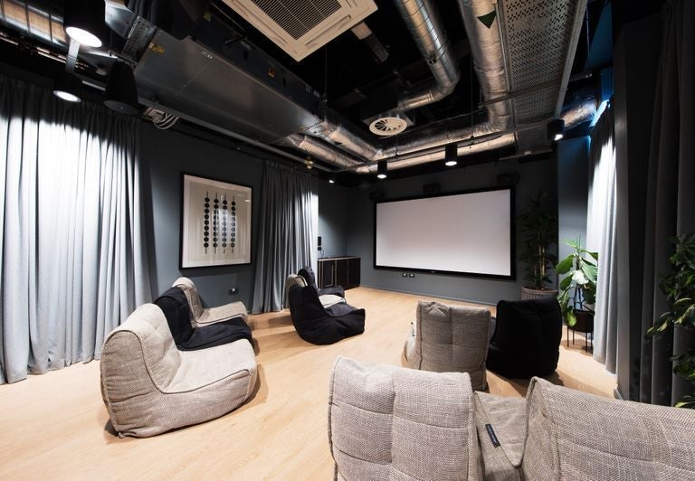 Room Wembley Park Drive in Greater London