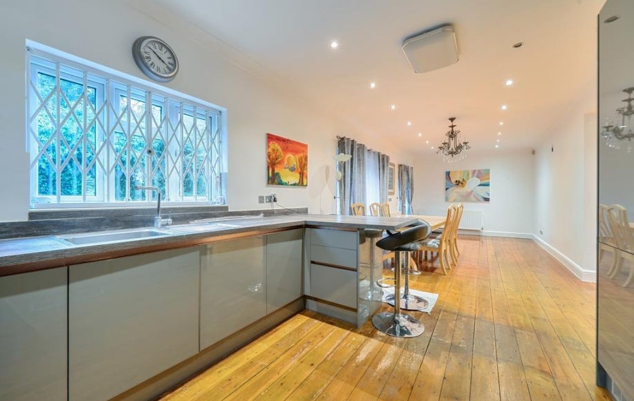 House Kingsmead in Greater London