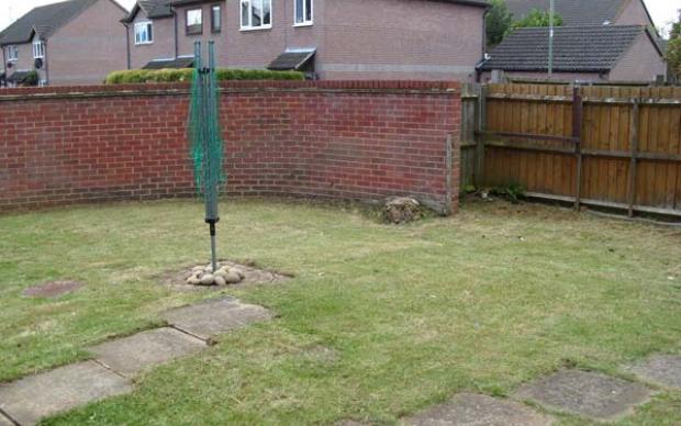 House Yew Close in Blackbird Leys