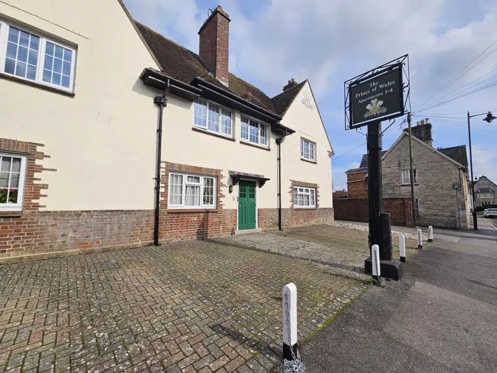 Flat High Street in Puddletown