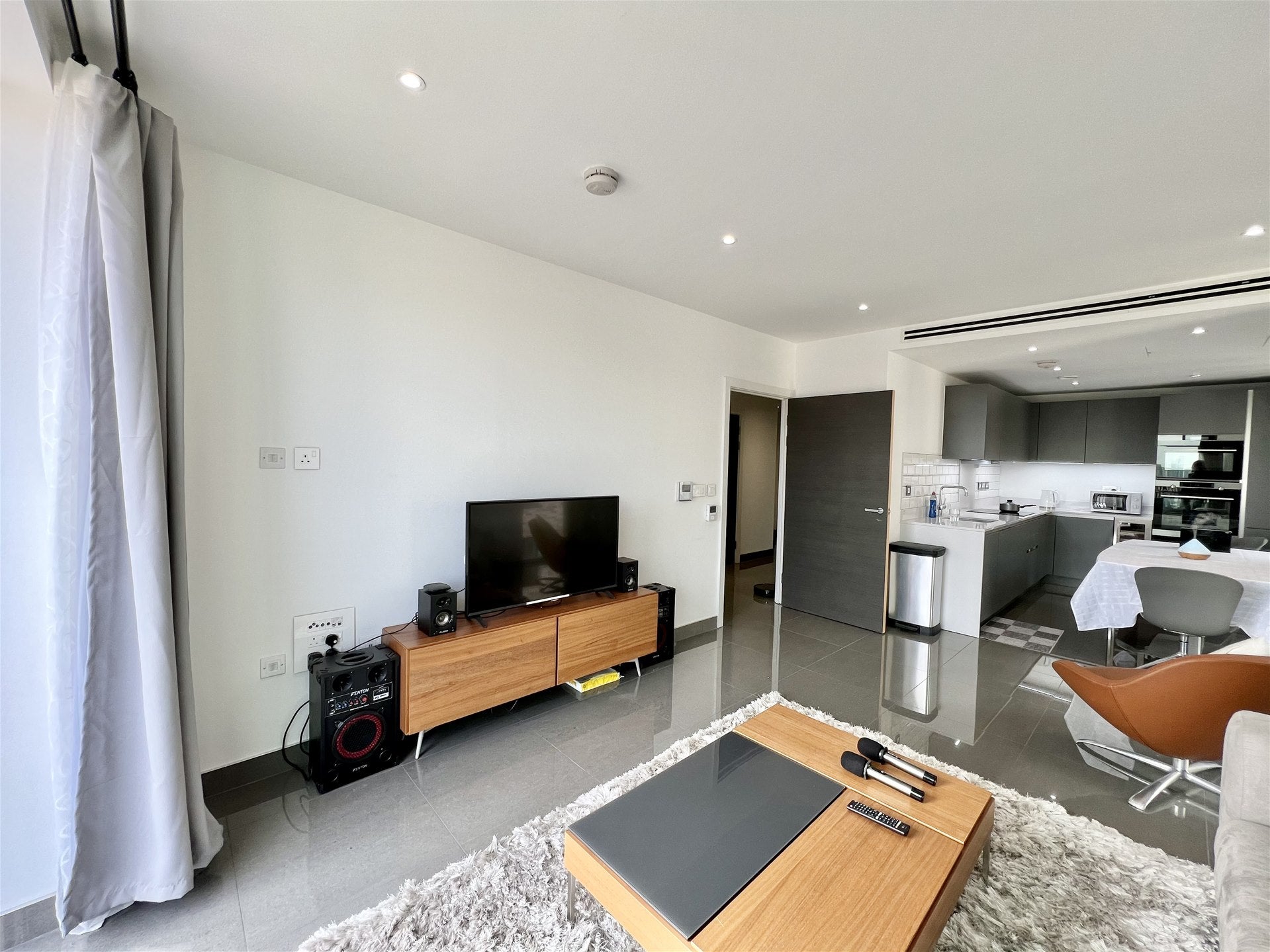 Flat Blackfriars Road in Greater London