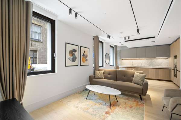 Flat Redan Place in City of Westminster