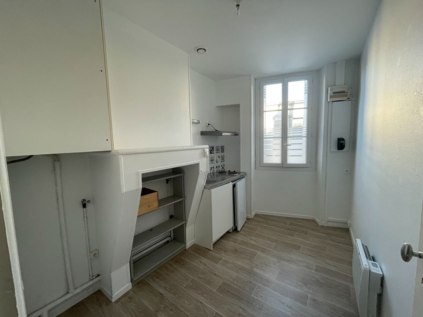 Flat Rue Ernest Renan in Bordeaux