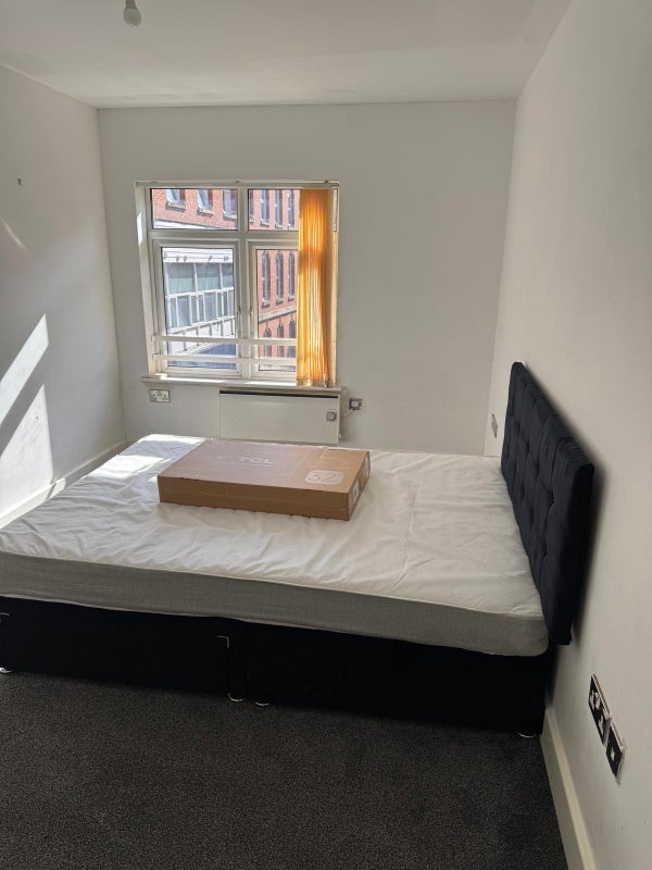 Flat Belvoir Street in Leicester
