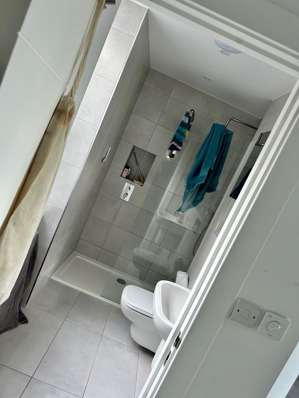 Room Honor Oak Road in Greater London