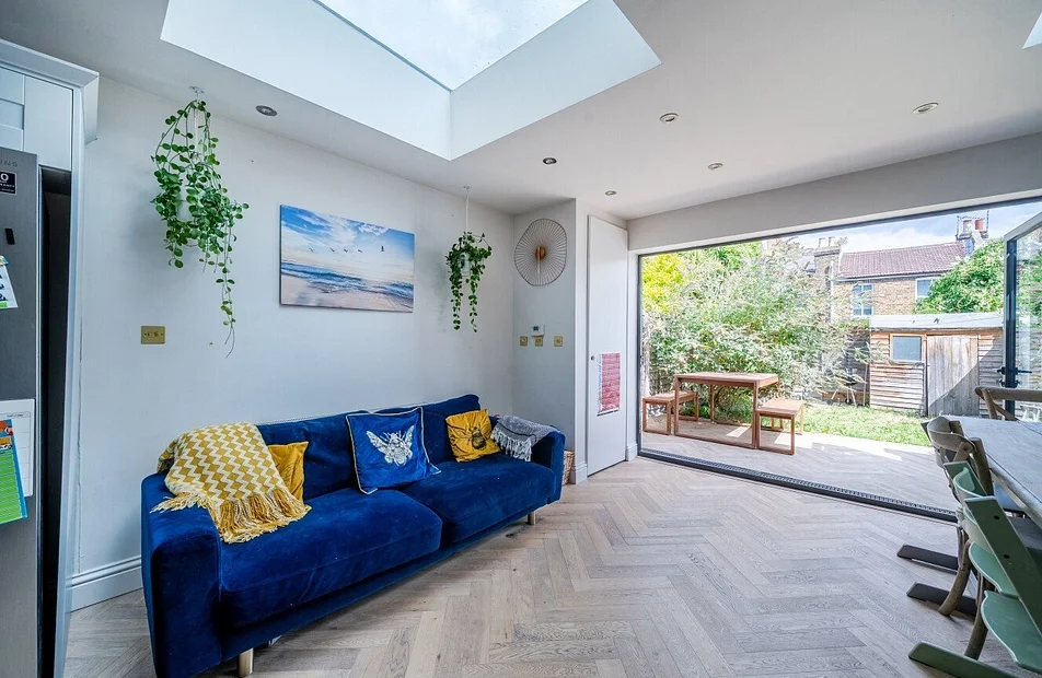 Flat Goodrich Road in Greater London