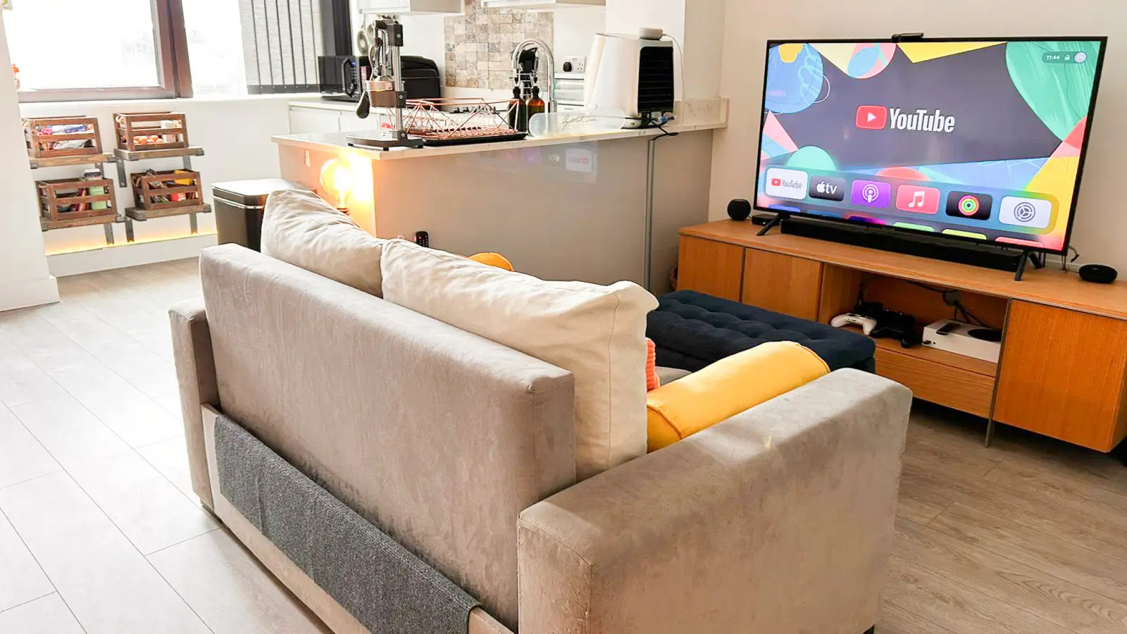 Flat Wardour Street in City of Westminster