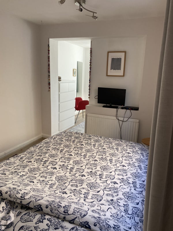 Room Howard Close in Greater London