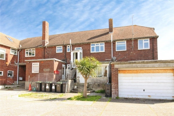 Flat Preston Road in Weymouth