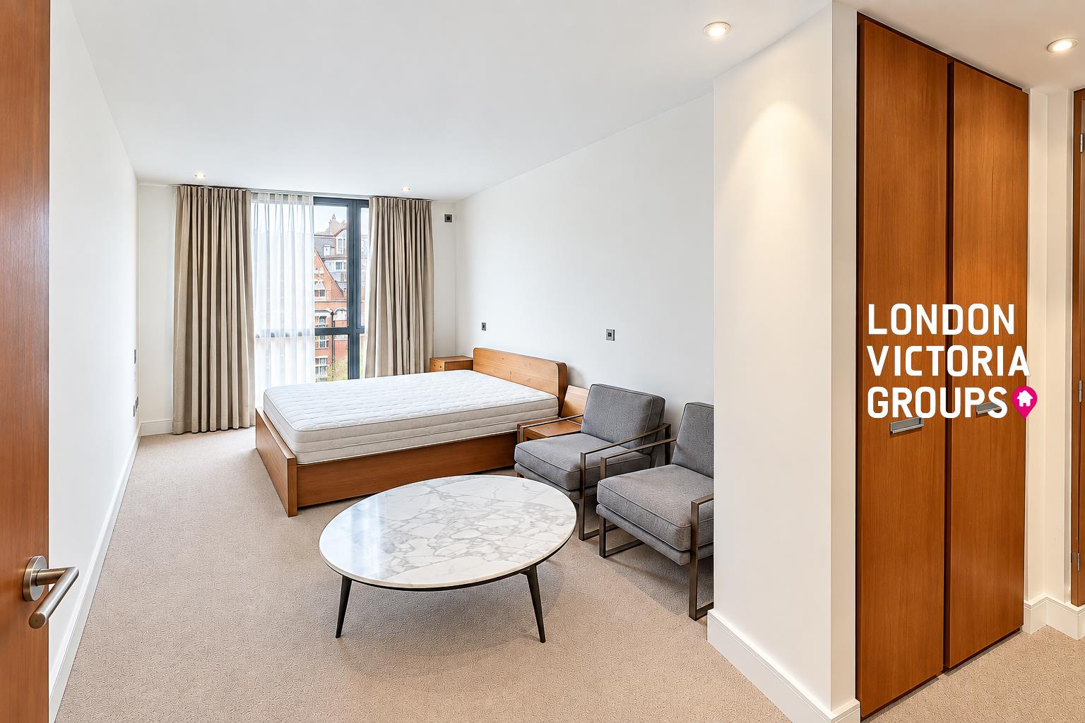 Flat Brompton Road in City of Westminster