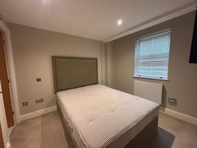 Flat Godwin Court in Swindon