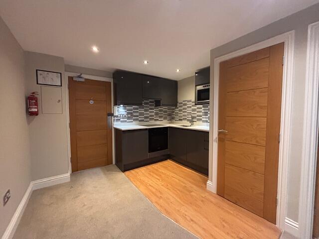 Flat Godwin Court in Swindon