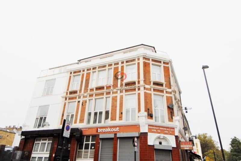 Flat Blundell Street in Greater London
